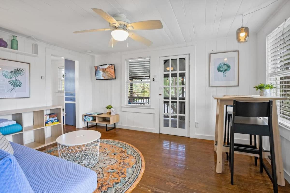 Marvelous Mermaid Bungalow, Dog-Friendly Upstairs Apt In Prime Vilano Beach St. Augustine Exterior photo