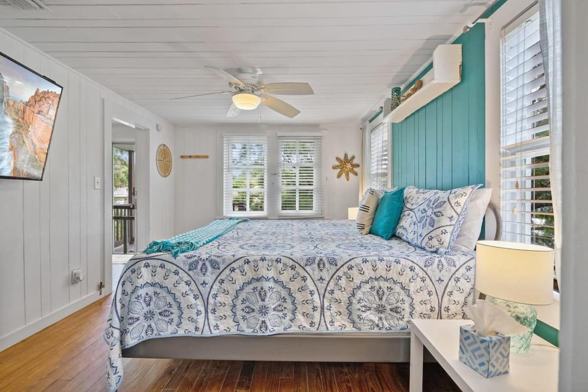 Marvelous Mermaid Bungalow, Dog-Friendly Upstairs Apt In Prime Vilano Beach St. Augustine Exterior photo