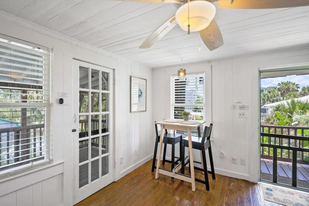 Marvelous Mermaid Bungalow, Dog-Friendly Upstairs Apt In Prime Vilano Beach St. Augustine Exterior photo