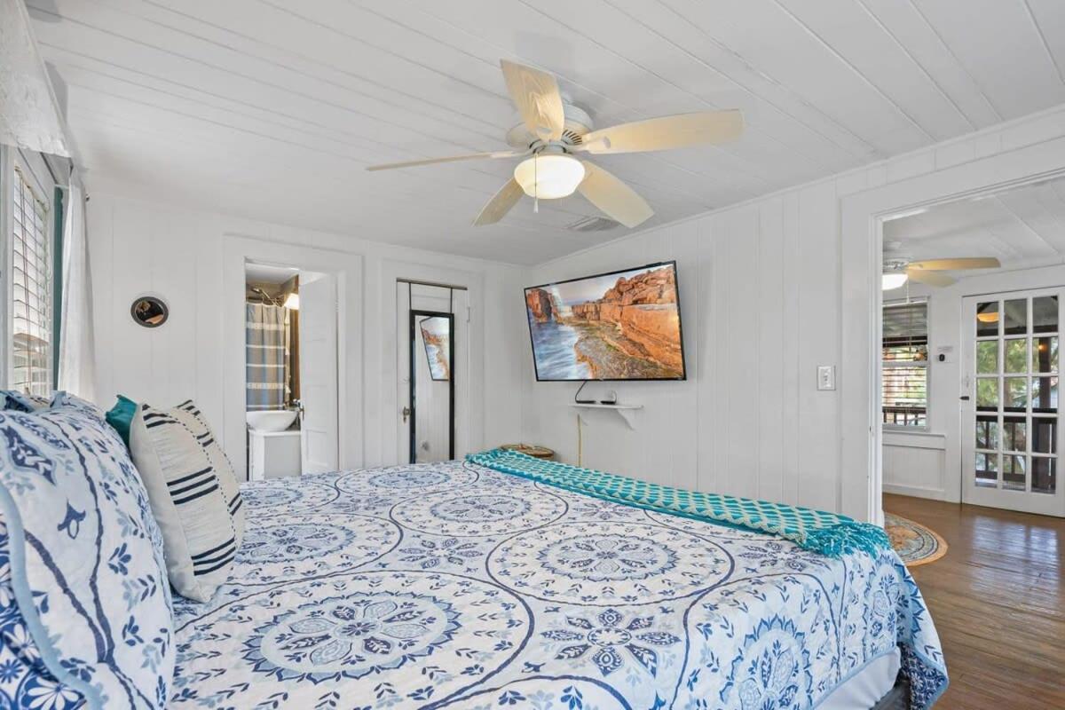 Marvelous Mermaid Bungalow, Dog-Friendly Upstairs Apt In Prime Vilano Beach St. Augustine Exterior photo