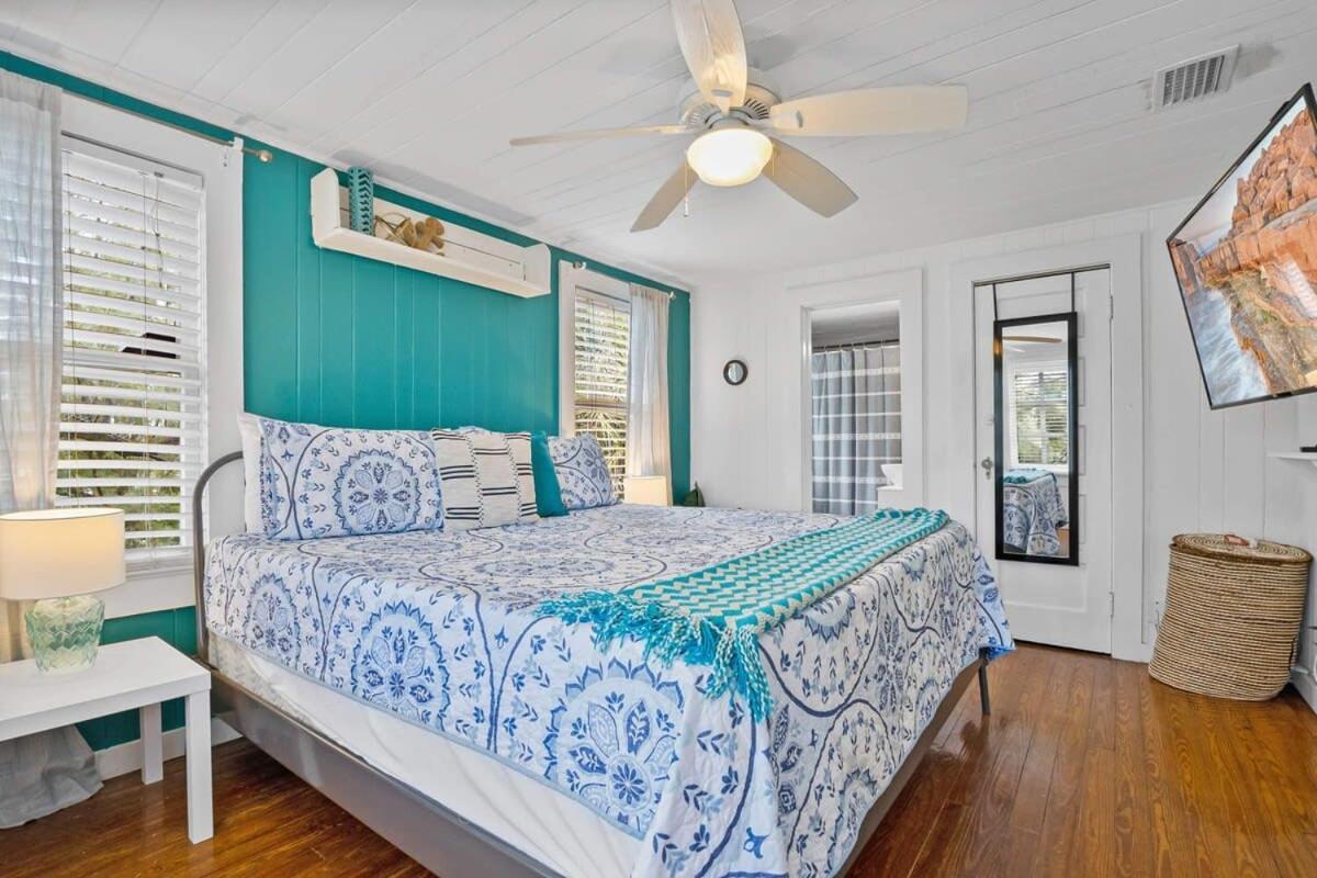 Marvelous Mermaid Bungalow, Dog-Friendly Upstairs Apt In Prime Vilano Beach St. Augustine Exterior photo
