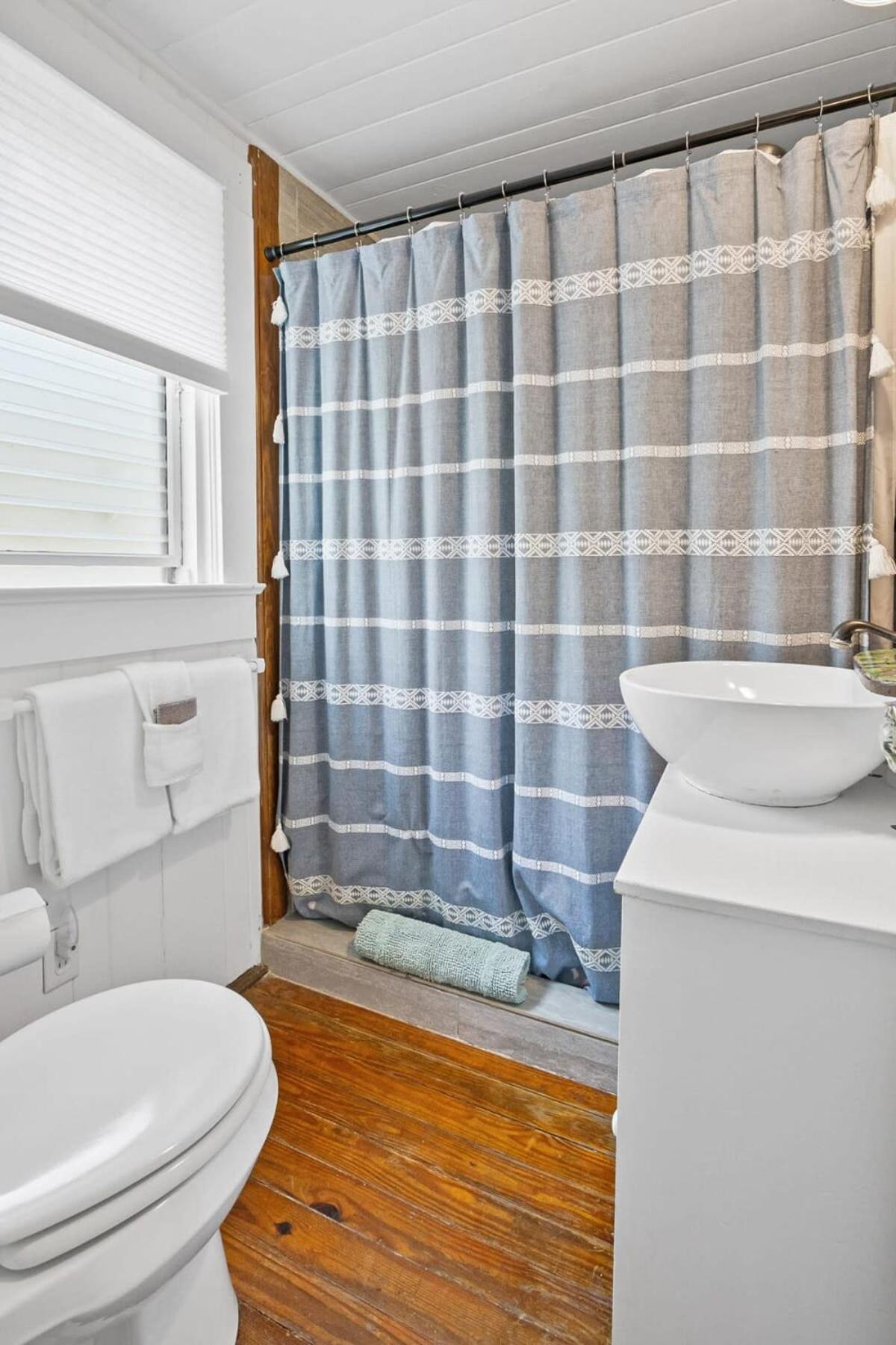 Marvelous Mermaid Bungalow, Dog-Friendly Upstairs Apt In Prime Vilano Beach St. Augustine Exterior photo