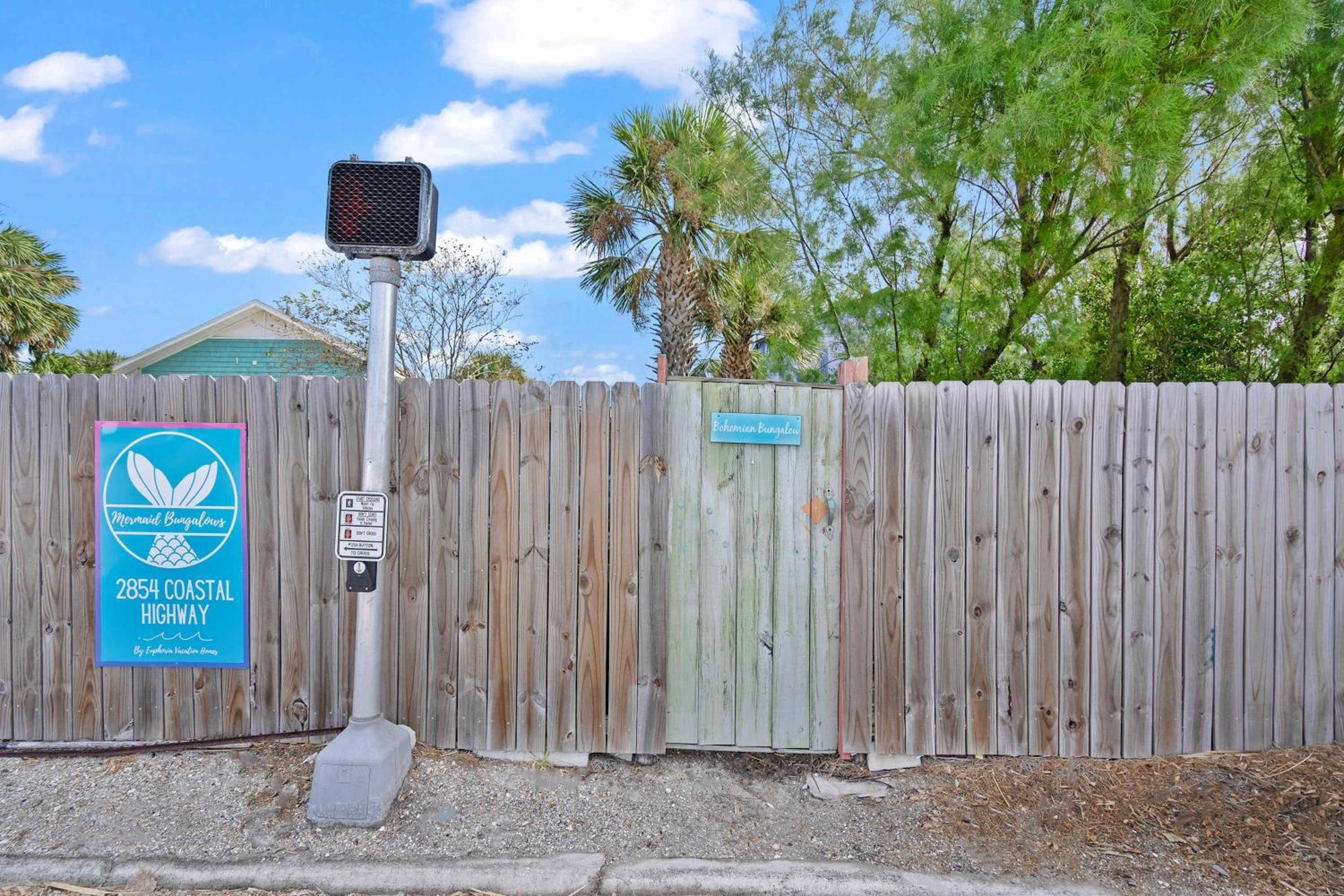 Marvelous Mermaid Bungalow, Dog-Friendly Upstairs Apt In Prime Vilano Beach St. Augustine Exterior photo